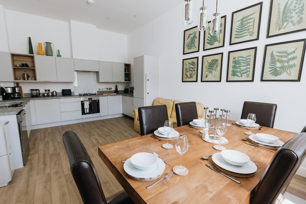 Bobbin Row - Grade 2 Listed Property With A Beautiful Design With Access To Leeds מראה חיצוני תמונה